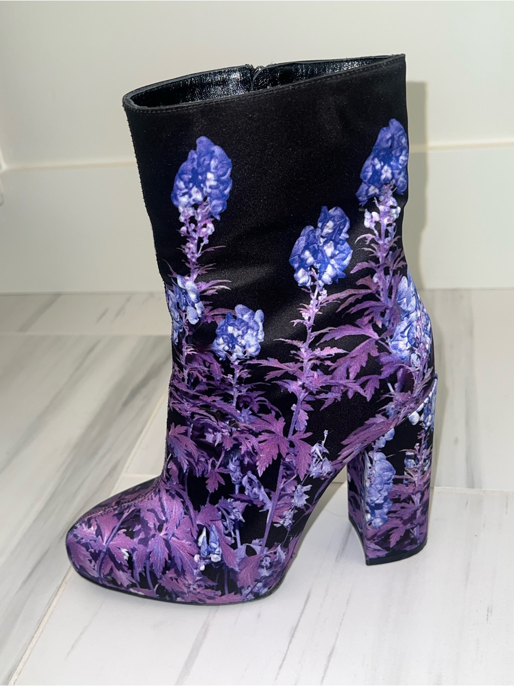 Dries Van Noten Black & Purple Floral Block-Heel Ankle Boots-LIKE NEW